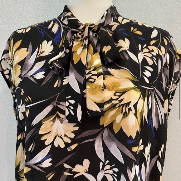 Nine West tie neck black floral blouse top size large - Picture 3 of 8